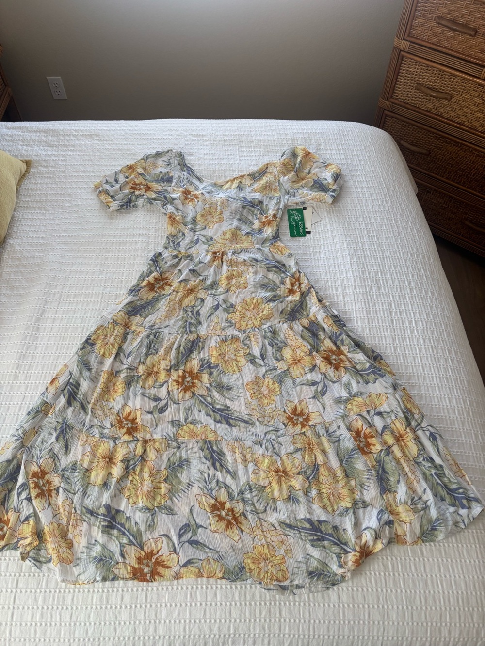 Rip Curl NWT Light Yellow Floral Maxi Dress XS